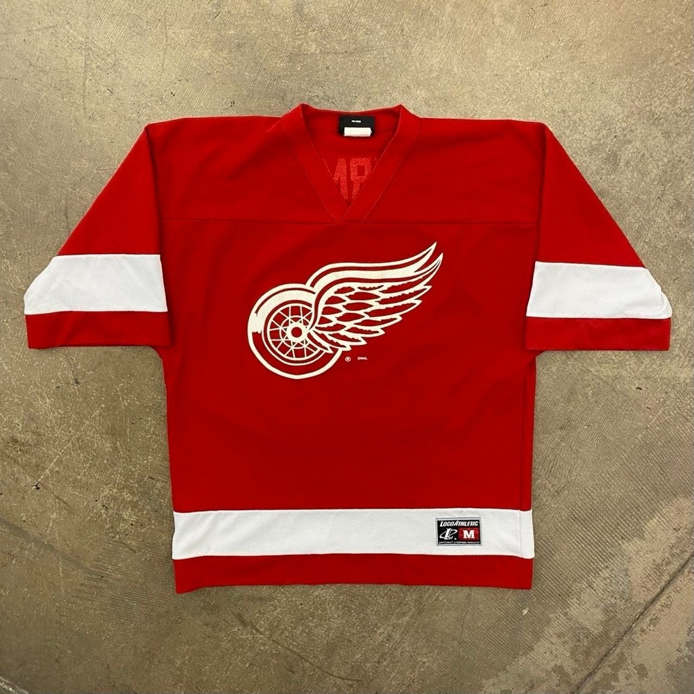 Vintage Detroit Red Wings Steve Yzerman 19 NHL Hockey Logo Athletic Jersey M
